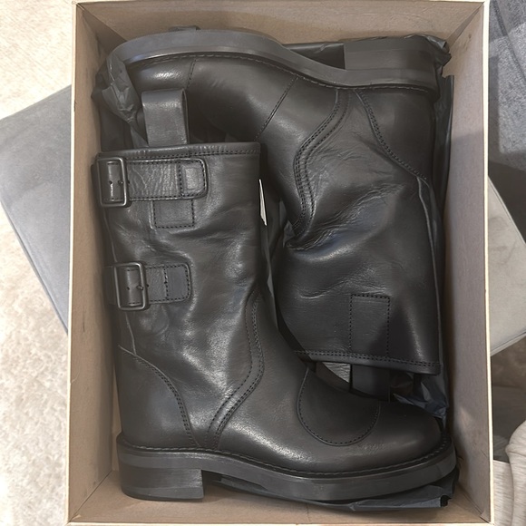 Buttero Side Buckle Leather Boots - Picture 9 of 11